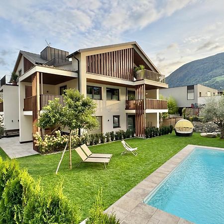 Apartsuites Rosengarten Algund Exterior foto