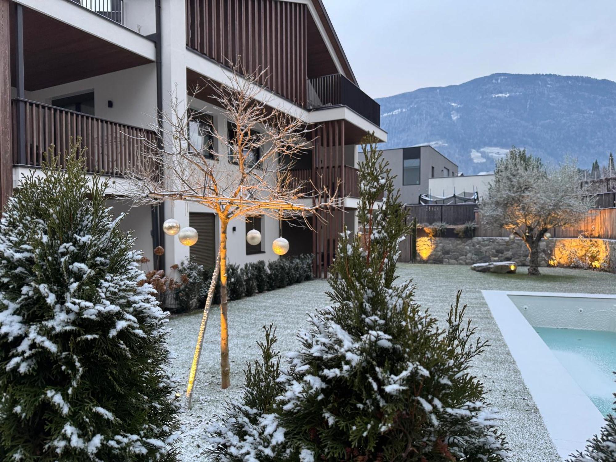 Apartsuites Rosengarten Algund Exterior foto